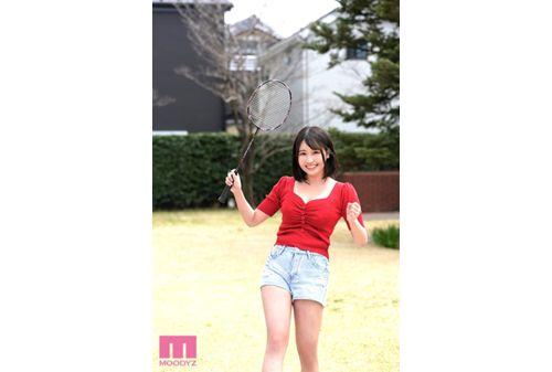 MIFD-124 Newcomer! I Love Eating! G Cup Active Female College Student AV Debut That Seems To Be Exciting At A Drinking Party! ! Narimiya Erika Screenshot