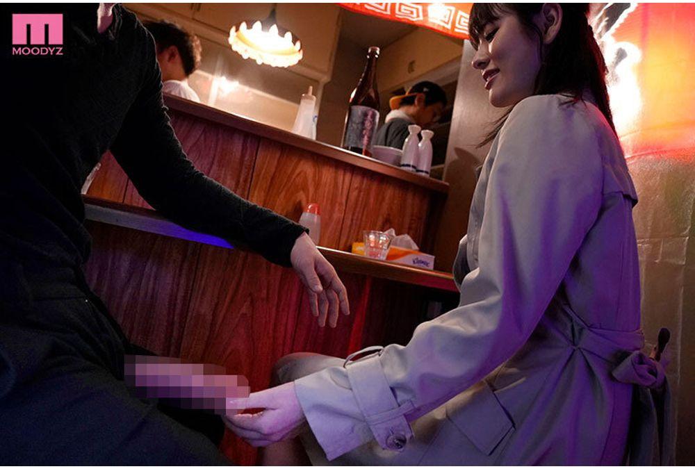 MIDA-607 A Day Of Shameful Indoor Exposure Walks And Massive Cock-fucking, Climaxing Like Never Before Until My Fiancé Returns - Ayase Maria Screenshot 9