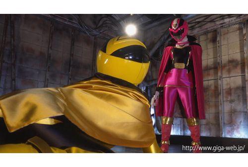 MSZ-26 Secure Ranger Vs. Fantomas Ranger: Criminal Investigations Vs. Holy Thieves! Fantomas Pink Is Manipulated Screenshot 16
