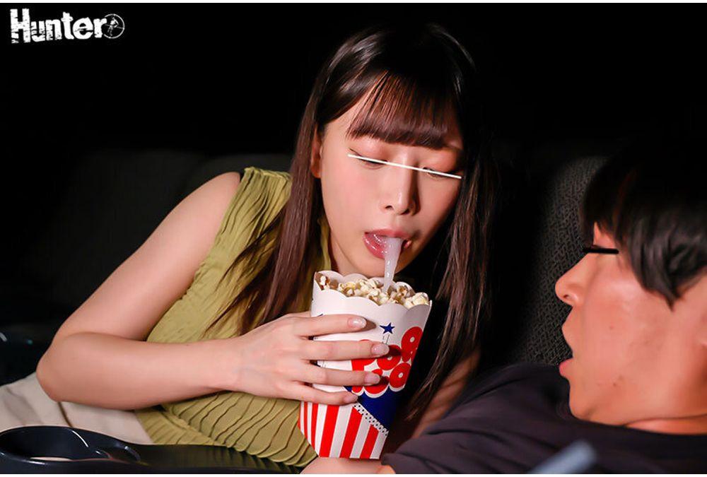 HUNTC-421 It's A Weekday Afternoon At The Movie Theater, And The Only Customers Are Me And A Slut... It's A Movie I Really Wanted To See, But... I Can't Concentrate At All Because The Slut Keeps Playing With My Nipples And Dick Through My Clothes! Screenshot 14