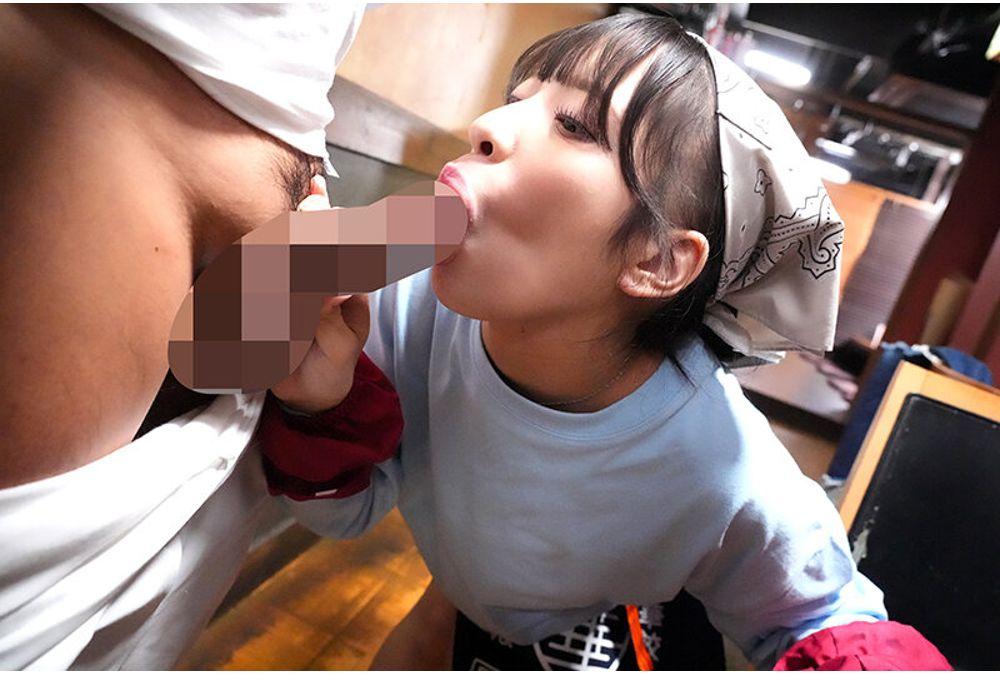 SVERS-002 Daily Life And Sex At A Local Chinese Restaurant Where Two Beautiful Chinese Gal Sisters Show Off Their Skills And Draw Huge Queues! Screenshot 13
