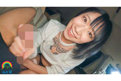 SORA-469 My Cute Sex Friend Woke Up To Exhibitionism And 3P. Yuki Hiiragi Screenshot