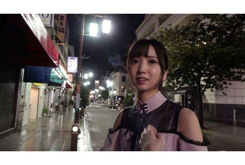 FONE-091 A Record Of Three Days Of DEBUT Loss Of Virginity Of A Boxed Daughter Of A Tohoku Farmer Who Went To Tokyo In Secret Screenshot 9