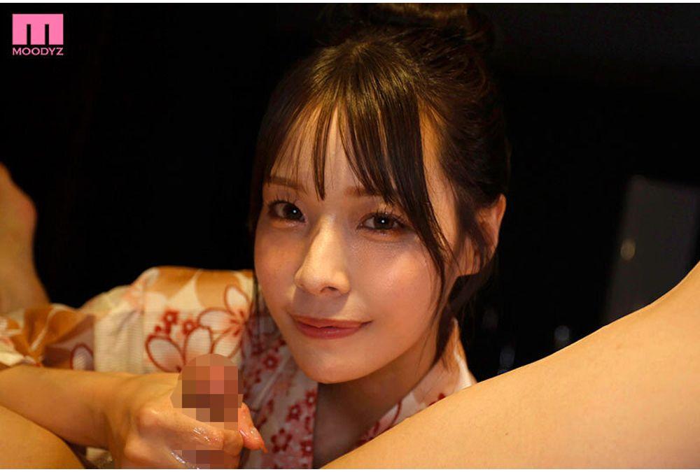 MIDA-317 "Isn't It Cheating If I Rub My Penis With My Hand?" I Stayed At An Inn For Three Nights And My Girlfriend's Sister Gave Me A Devilish Handjob, Which Made Me Cum 20 Times And Made Me Cuckold Her. Nana Yagi Screenshot 10