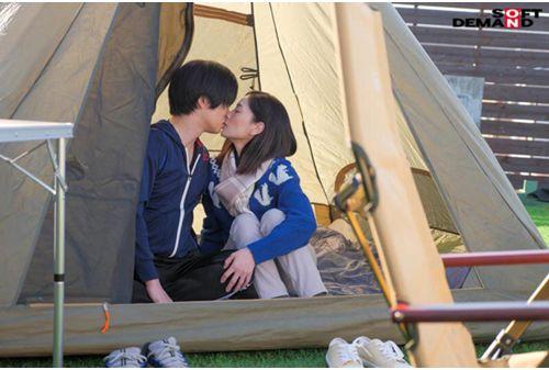 SUWK-018 Mariko Furuto, An Unfaithful Mother Who Tells Her Husband She's Going On A Solo Camping Trip And Has An Affair In A Tent With The Younger Coach At Her Son's Swimming School. Screenshot