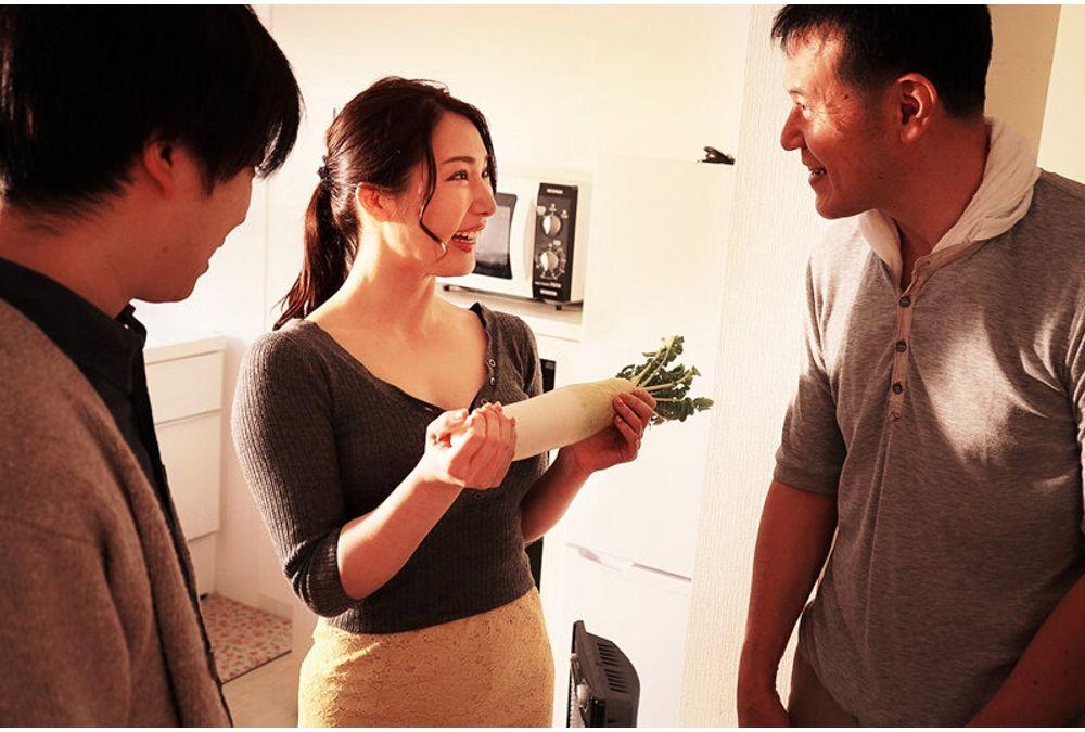 NGOD-289 Homecoming Blues Cuckolded - A Modest Wife, Nami Kuroki, Was Feeling Blue At Her Husband's Parents' House, But When A Village Man's Big, Dirty Dick Was Thrust Into Her, She Trembled And Climaxed In A Spasmodic Orgasm, Without Any Sexual Remorse. Screenshot 15