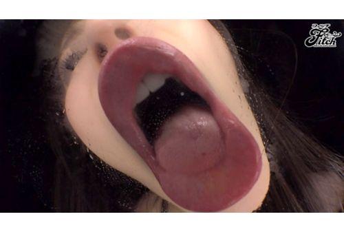 JUFD-726 Saliva Soggy Entangled Dense Suction Fellatio Salon Aya Sakurai Screenshot