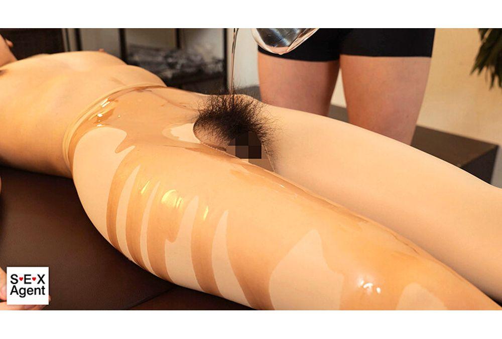 AGAV-153 Oily Pantyhose Fetishism: The Aesthetics Of Oily, Shiny Pantyhose Kanna Sasaki Screenshot 12