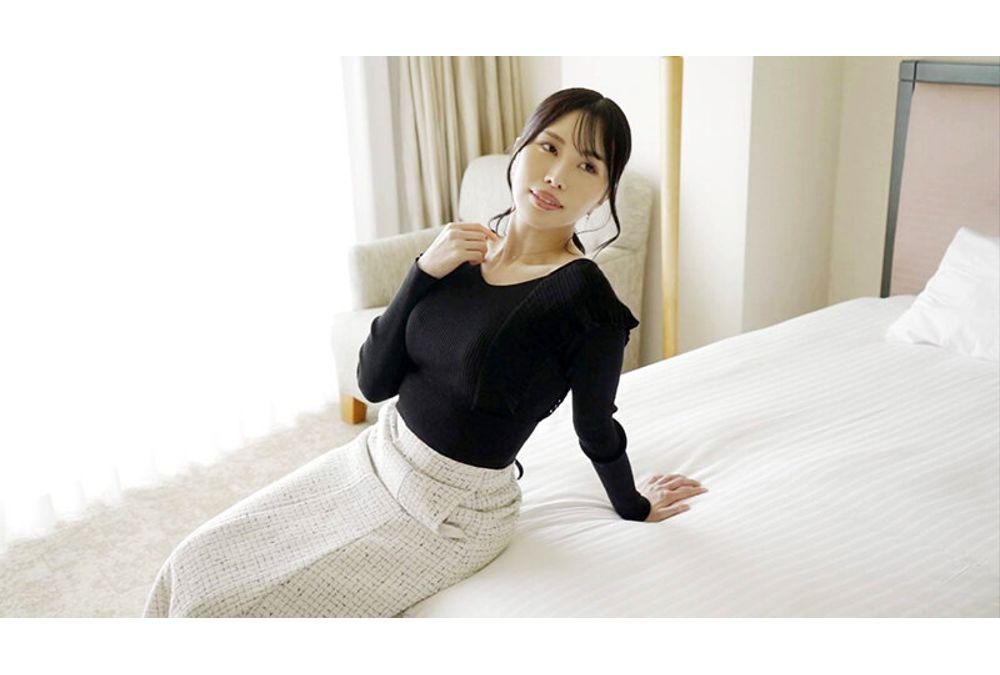 SOAV-140 A Married Woman's Infidelity - Akiho Sano Screenshot 17