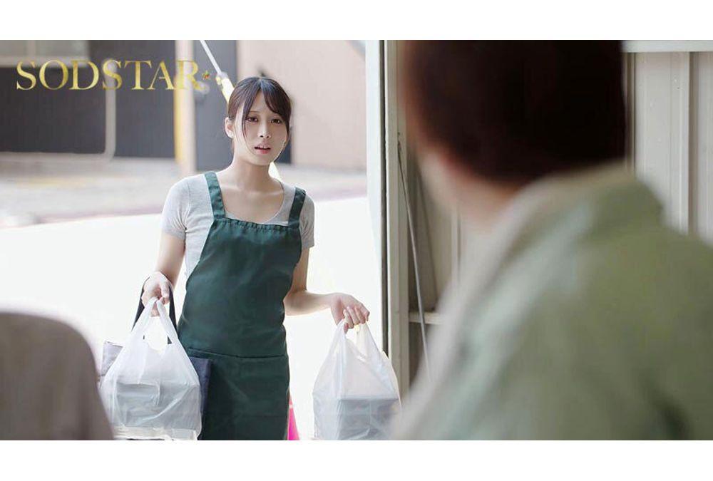 START-431 A Bento Delivery Shop's Poster Girl (19) Is Turned Into A Sex Toy Doll By Blue-collar Construction Workers With Sleeping Pills. While She Was Sleeping, Her Body Was Defiled By Her Trusted Older Brother's Coworkers. Kanna Amane Screenshot 17