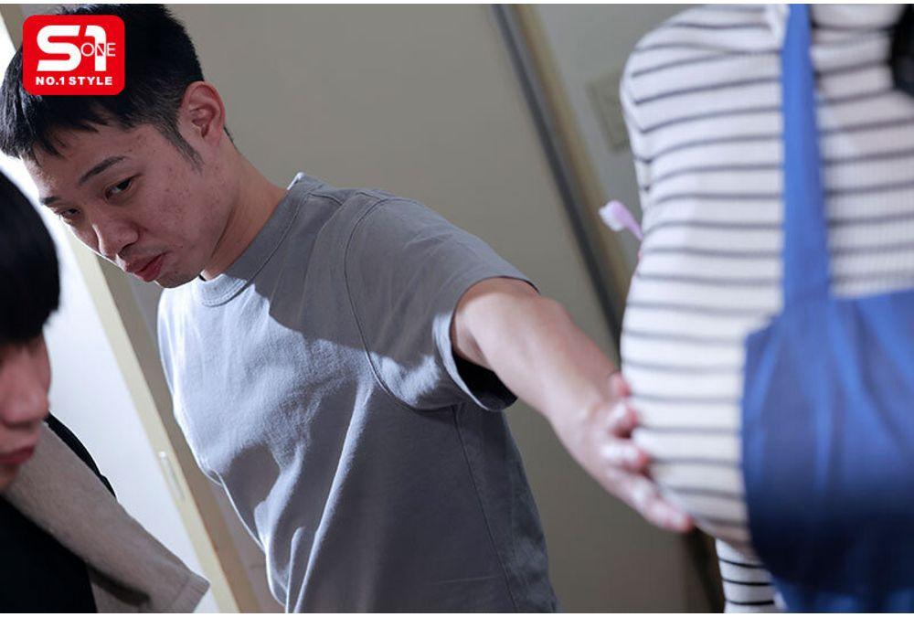 SNOS-308 The Story Of How I, A Shy Guy Who Secretly Touched The Boobs Of The Popular Kids, Finally Got To Have Sex With The Dorm Mother I Admired. Minami Haru Screenshot 9