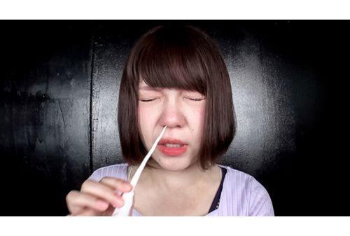 EVIS-521 A Beautiful Woman With A Beautiful Nose Has A Lot Of Viscous Runny Nose Screenshot