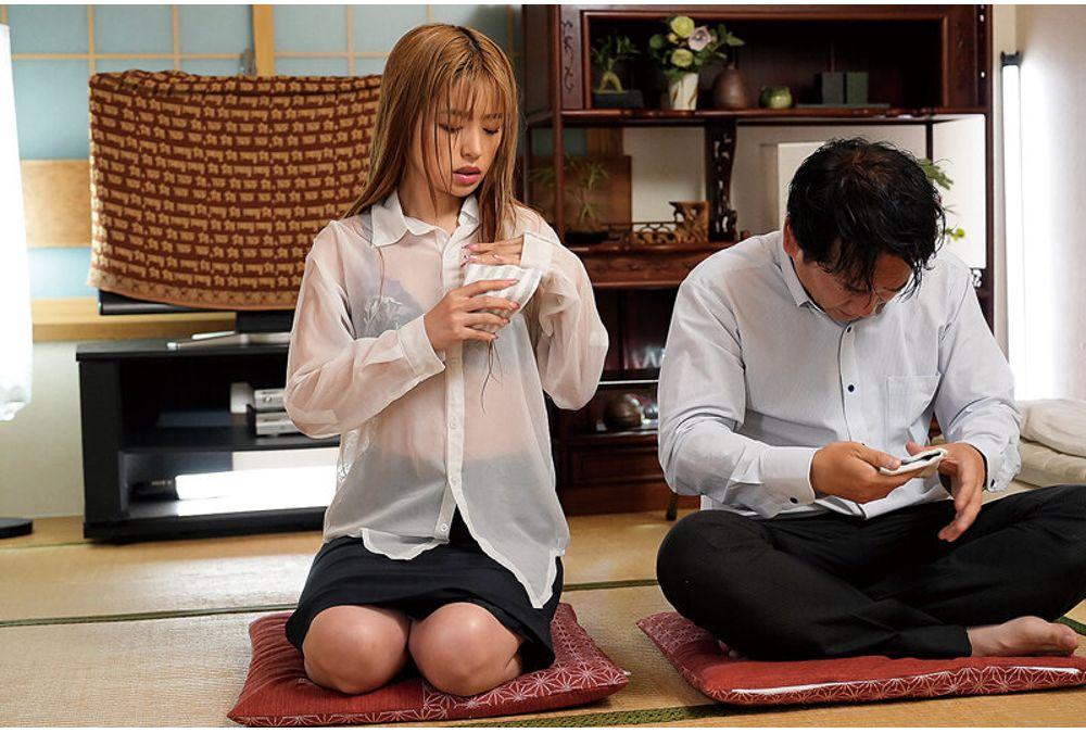 NACT-065 Unexpected Room Sharing & Reverse NTR: I'm A Boring Boss, But My Company's Most Beautiful Subordinate Is... Rika Tsubaki Screenshot 17