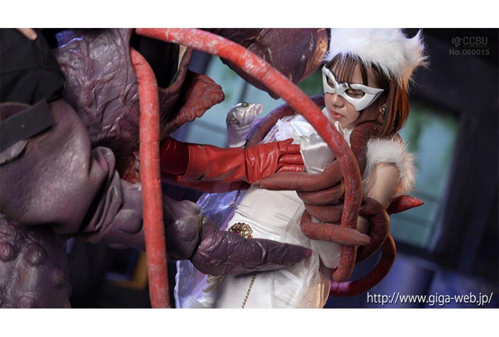 SPSF-70 Heroine Swallowed Whole: Moonlight Warrior La Luna, By Akana Ito Screenshot 16
