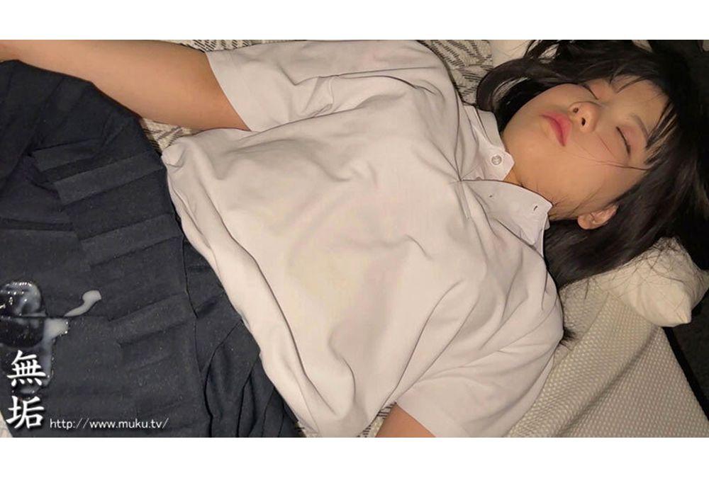 MUKD-585 She Still Knows Nothing. Zero Experience With Romance. Tsumugi-chan Screenshot 10