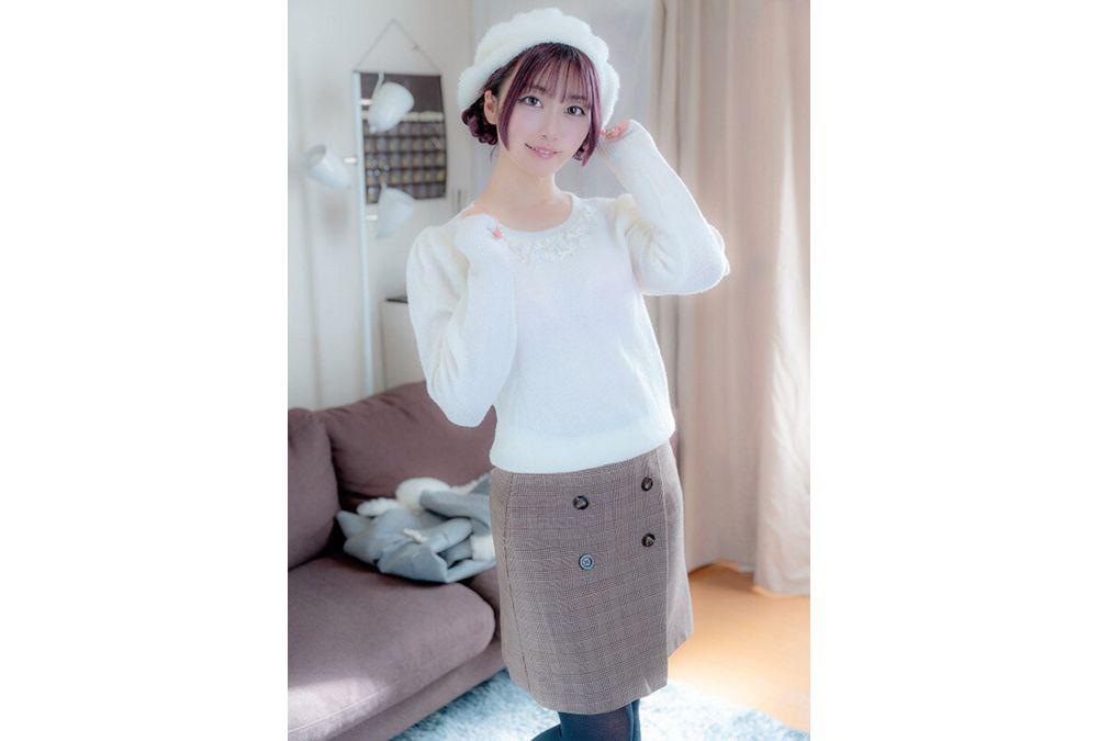 JUKF-135 The Rumored Schoolgirl Idol, Ichika-chan, Who Earns Pocket Money Through Personal Business With Her Older Male Fans, Kasagi Ichika Screenshot 19