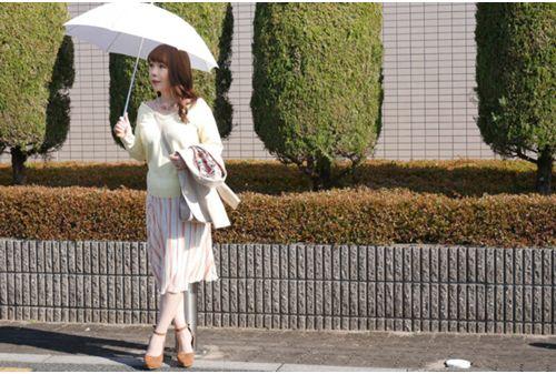 SYKH-079 "Standing Wife" Class B Mature Woman Megumi 40 Years Old Screenshot