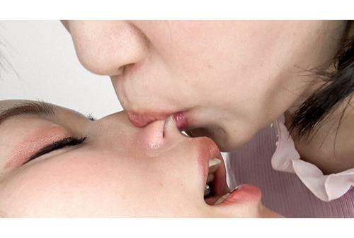 EVIS-559 Lesbians Licking Noses With Thick Tongues Screenshot