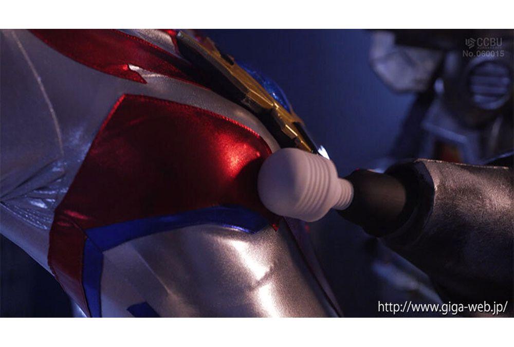 SPSF-42 Giant Heroine Hyper Stella VS Giant Robot & Alien Kyoka Tachibana Screenshot 17
