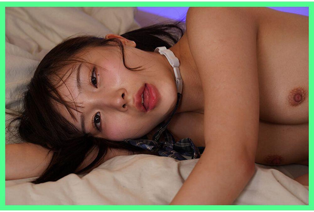 MKON-142 Sugar Daddy Time Leap! After 1000 Reloads To Seduce A Cold-Hearted J-Type Girl... Yura Kana Screenshot 16