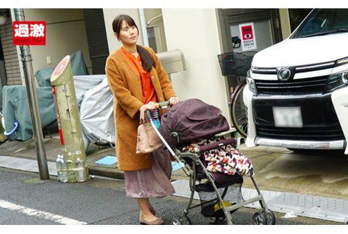 NHDTB-373 A Baby Stroller Wife 4 Who Can Not Stop Convulsions With Acme For A Long Time If She Gets A Postpartum Virgin And Gets Acme Once Screenshot