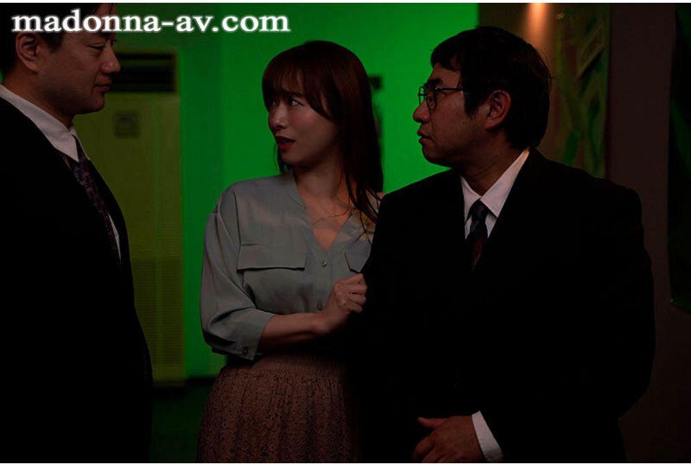 JUR-513 Immoral Cuckold Theater Room: A Faithful Wife Defiled By The Ugly Cocks Of Vulgar Men. Marina Shiraishi Screenshot 9