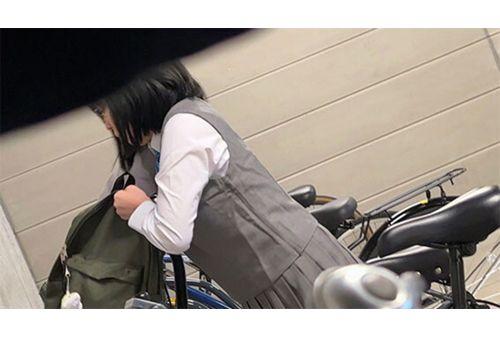 NEOS-002 Obsessive 02 ~Voyeur Record Of A Plain Girl In Uniform, At Home, And In Plain Clothes For Days~ Screenshot