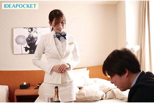 IPZZ-367 Quick Sex Before Check-out. I Seduced The Beautiful Married Hotel Staff Member Who Came To Make The Bed And Made A Move On Her... "Apparently She's Sexually Frustrated." Tsumugi Akari Screenshot