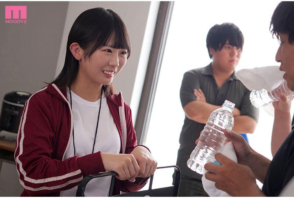 MIDA-464 The Big-Assed Female Manager Is A Quickie, Instant Blowjob, And Sexual Service Agent. Her Pussy Breaks Down As The Club Member's Big Dick And He Pumps Her From Behind With His Maximum Sex Drive. Nozomi Ashida Screenshot 9