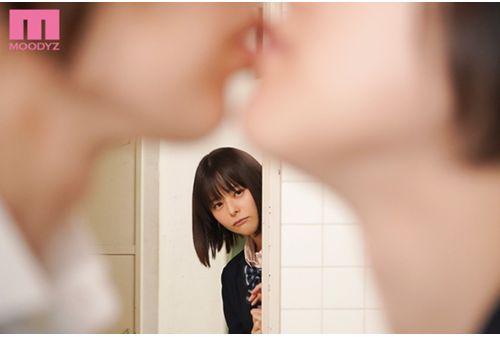 MIAA-441 Luna Tsukino Decided To Practice SEX And Vaginal Cum Shot With Her Childhood Friend Because She Was Able To Do It For The First Time Screenshot