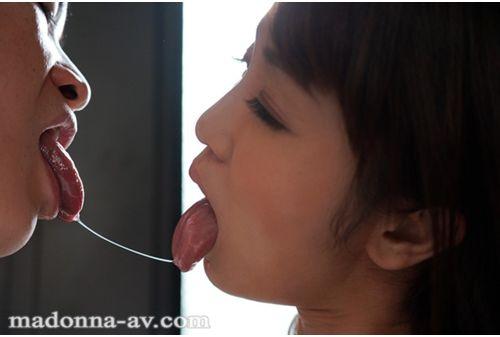 JUY-950 Kissing Sexual Intercourse Of The Intertwined Threads Of Saliva Yuka Oshima Screenshot