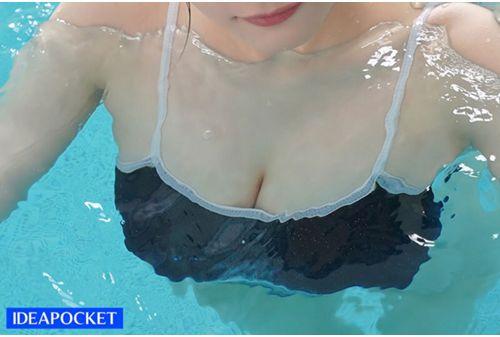 IPZZ-123 School Swimsuit Enthusiast's Semen Marking Himeka Iori Screenshot