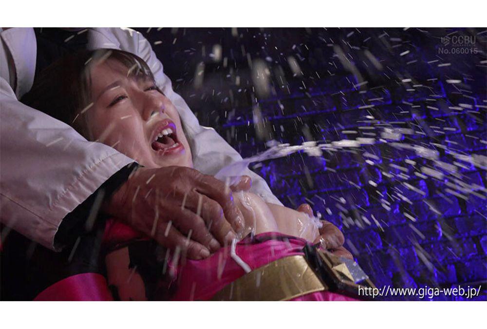 SPSD-82 Heroine's Juicy Breast Milk Spray!! Kagegami Sentai Seininger Sakura Tsuji Screenshot 17