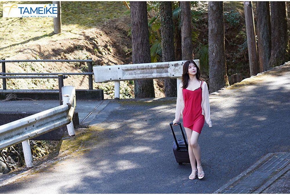 MFYD-189 A Married Woman Returns To Her Hometown And Awakens (to Ecstasy) Through A Wild Kiss With Her Ex-boyfriend. - Wakana Natsuki Screenshot 15