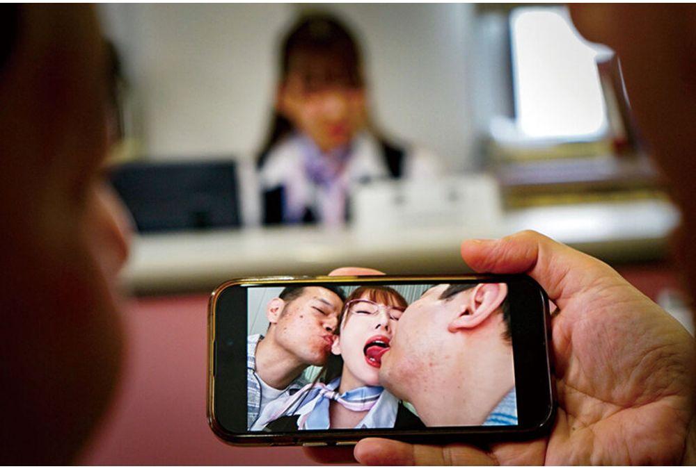 NGOD-361 The Receptionist Wife Of A Late-night Hospital Ward Has Multiple Ejaculations Of The Pent-up Semen Of Frustrated Patients Poured Deep Into Her Vagina... Screenshot 15
