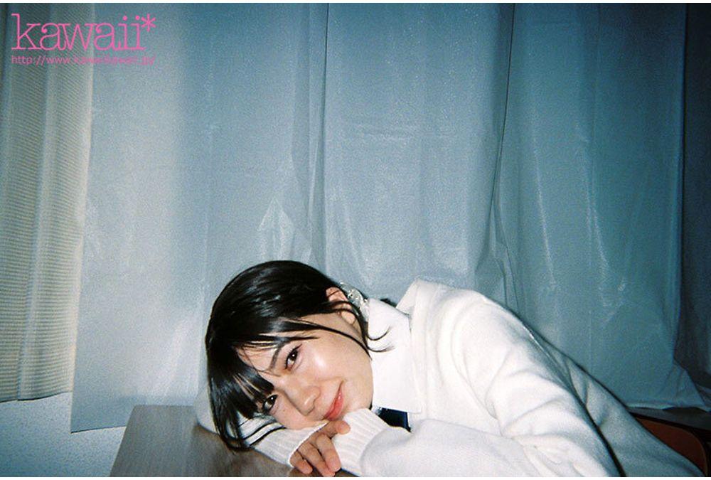 CAWD-960 A Group Of Four High School Girls From A Tokyo Metropolitan Coeducational School Who Go Home After School Break The Rules. Karin-chan, Meisa-chan, Yuna-chan, And Itsuki-chan Screenshot 16