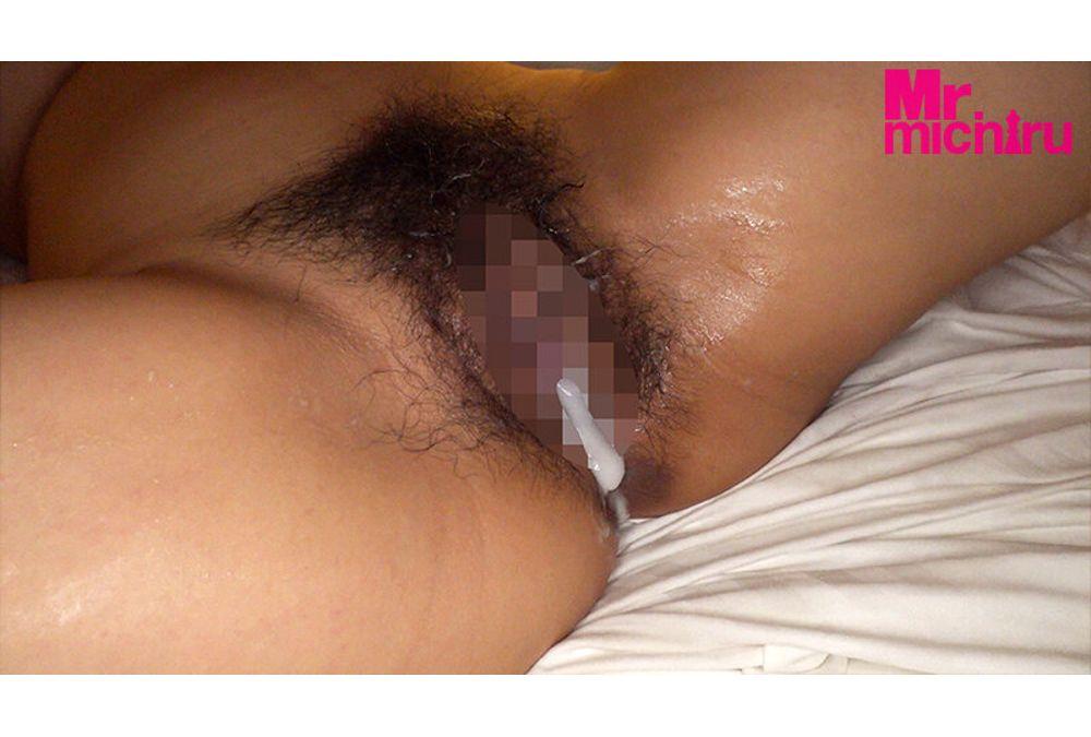 MIST-488 Private Boob Pub: The Shop Is Suddenly Closed. A Girl Who Is In Financial Trouble Contacts Me And Wants To Meet Up With Me... I Secretly Massage Her Breasts And Have Creampie Sex With Her. Riri Okamoto Screenshot 18