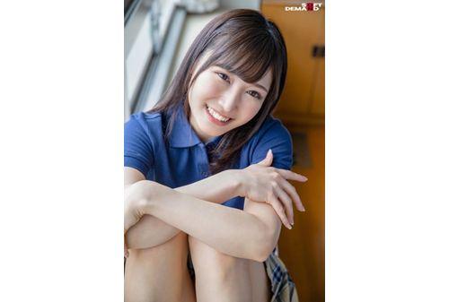 SDAB-135 An Innocent Smile Is The Strongest. Elena Takeda 18 Years Old SOD Exclusive AV Debut Screenshot