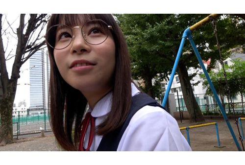 PKPD-186 Ayami Emoto Invited By A Girl With Bristle Glasses Screenshot