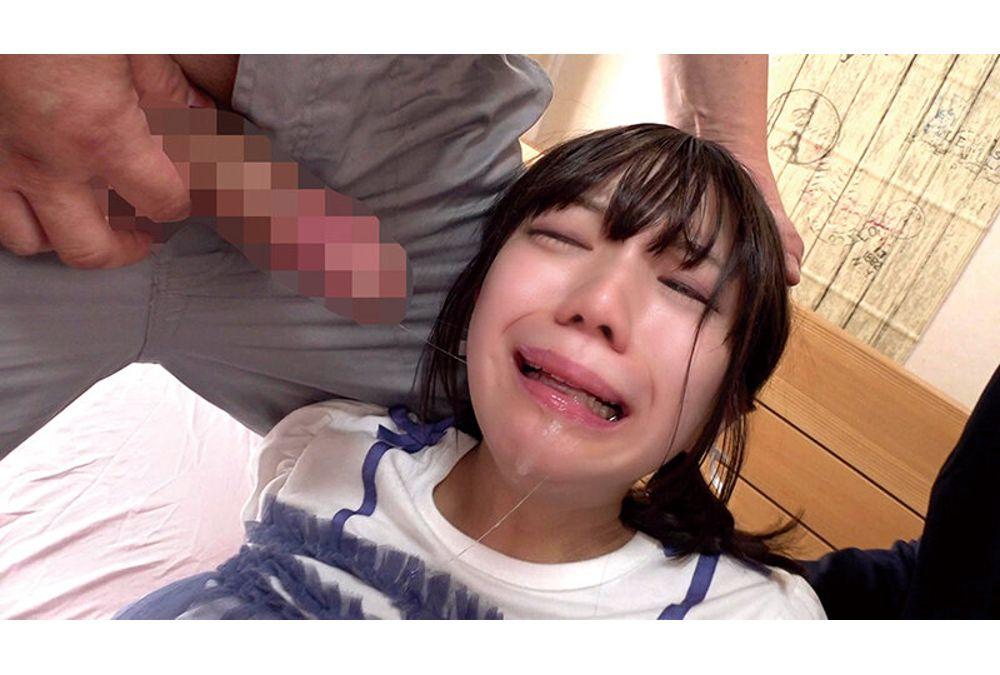 REAL-969 Hide And Seek To Avoid Being Raped. While My Father And Stepmother Were Out, Some Strange Men Came Over. I Was Scared, So I Ran Away. I Even Hid In The Closet. But I Got Caught... Hinata Yuna Screenshot 19