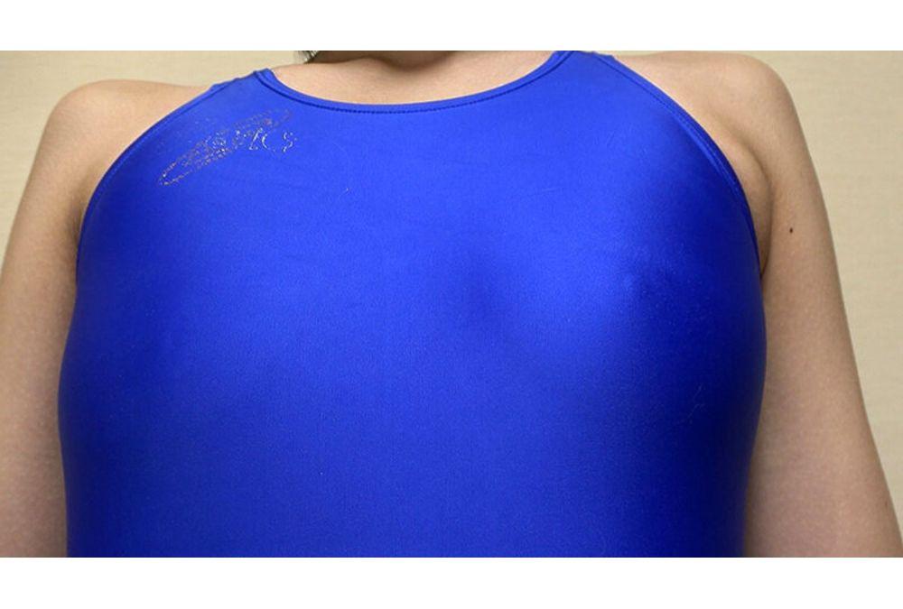OKK-101 Miyazaki Rin's Wet, Shiny, And Tightly Fitting Divine Competitive Swimsuit. Enjoy The Sight Of A Cute Girl In A Competitive Swimsuit! This AV Starts With Secretly Filming Her Changing Clothes, And Includes Fetish Close-ups Of Her Small Breasts, Big Breasts, Shaved Pussy, Hairy Armpits, Lotion Soap Play, And Swimsuit Bukkake, All Fully Clothed. Screenshot 19