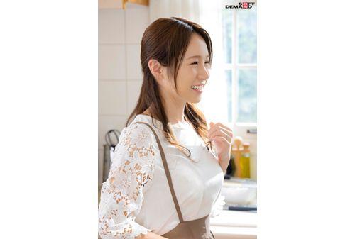 SDNM-370 A Simple Wife Raised In Tohoku Who Runs A Small Restaurant With Two Husbands Ryou Otsuki 28 Years Old AV DEBUT Screenshot