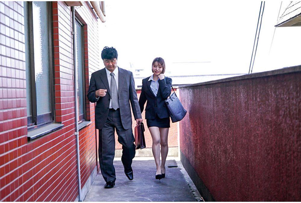 NGOD-300 Incest: I've Been Wanting To Do It With My Career-oriented Stepmother For Over A Decade, And Finally I Couldn't Resist Seeing Her In A Tight Skirt, So I Had Crazy Sex With Her Without Telling My Father. Maaya Irita Screenshot 17