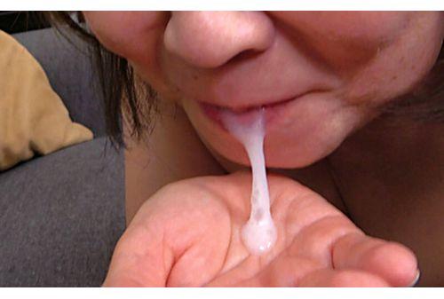 EMBM-023 Mature Woman Sticky Blowjob And Cum In Mouth 4 Screenshot