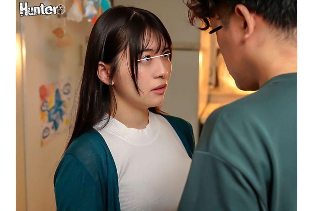 HUNTC-397 "If You're Not Married By The Time You're 30, I'll Marry You." I Still Cherish That Promise I Made With My Childhood Friend When We Were Little. But When I Reunited With My Childhood Friend, She Was Already Married And A Housewife With Children. "I've Been Waiting For You All This Time," She Said With A Sad Smile, And We Had That One Time Together That We Couldn't Have Back Then. Screenshot 15