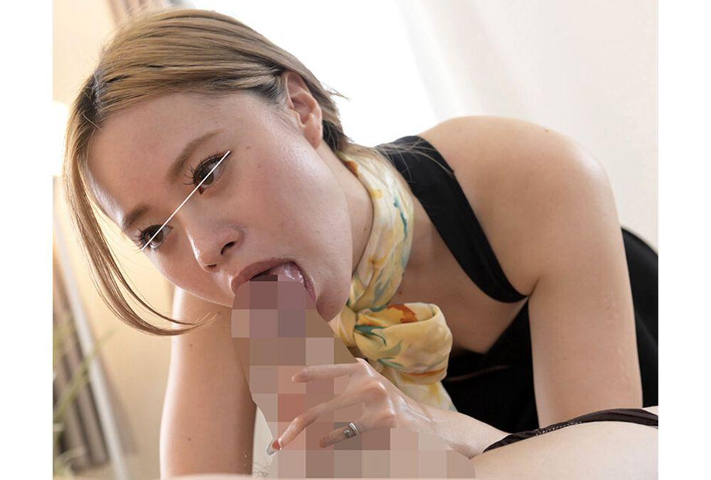 SW-1035 A Married Woman In The Afternoon Goes To Her Home Beauty Salon. While Her Husband Is Away, She Gets Excited By The Virile Penis Of A Neighbor And Goes Crazy, Covered In Oil. Screenshot 19