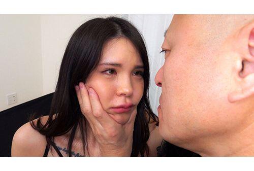 DOKS-588 Girl With A Tattoo Who Is Not Flattering, A Slutty Maid With A Hannya Tattoo, Mio, And A Crying M Female Teacher, Haruki. Screenshot 18