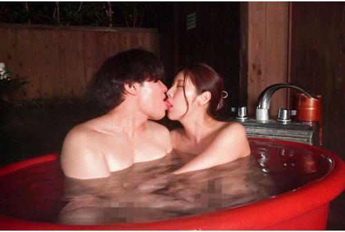 SOON-002 Anytime, Anywhere, Married Woman Onahole Hot Spring Trip Mizubata Asami Screenshot 19
