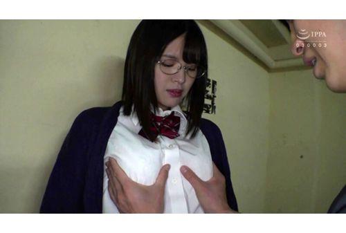 FRD-009 Glasses J-girl, Obedient Meat Masturbator. Amu Otoha Screenshot