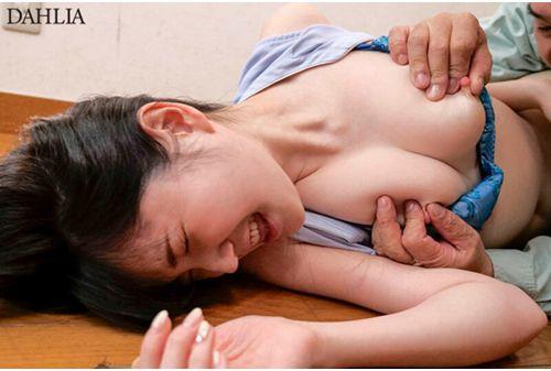 DLDSS-110 Fucking A Nipple In Front Of Her Husband ● Momo Honda Screenshot